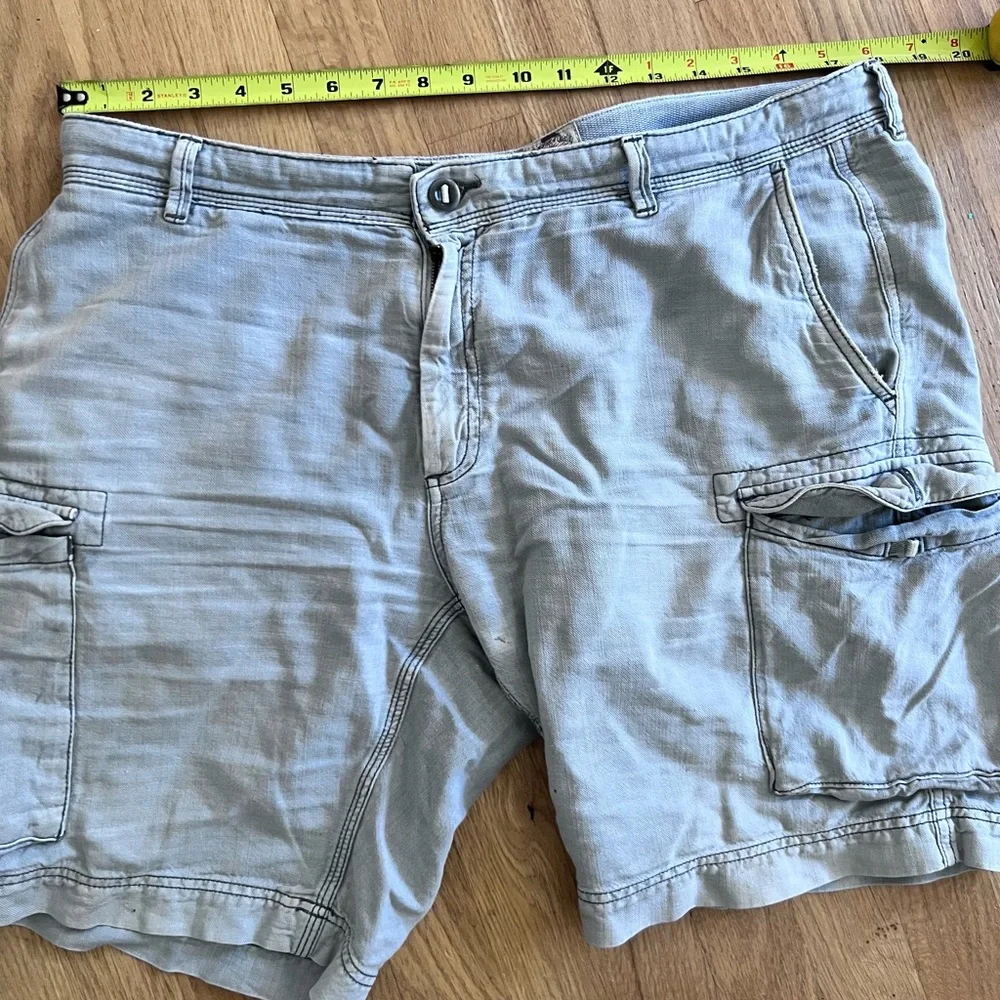 Men's Faherty Size 34-36 waist Gray Cargo Shorts with Relaxed Fit 8